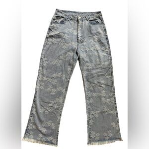 Polagram women’s Embroidered High Rise Boyfriend Cut Distressed Hem Jeans, M